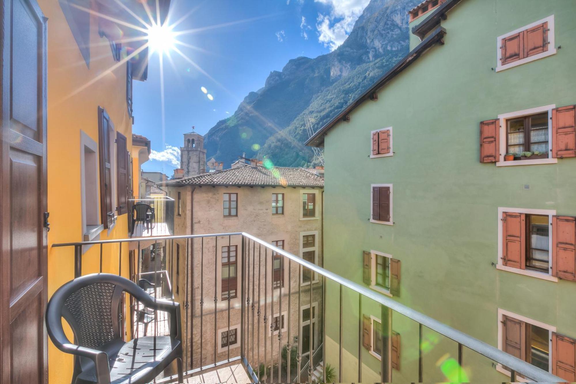 Casa Alpino - Happy Rentals Riva del Garda Eksteriør billede