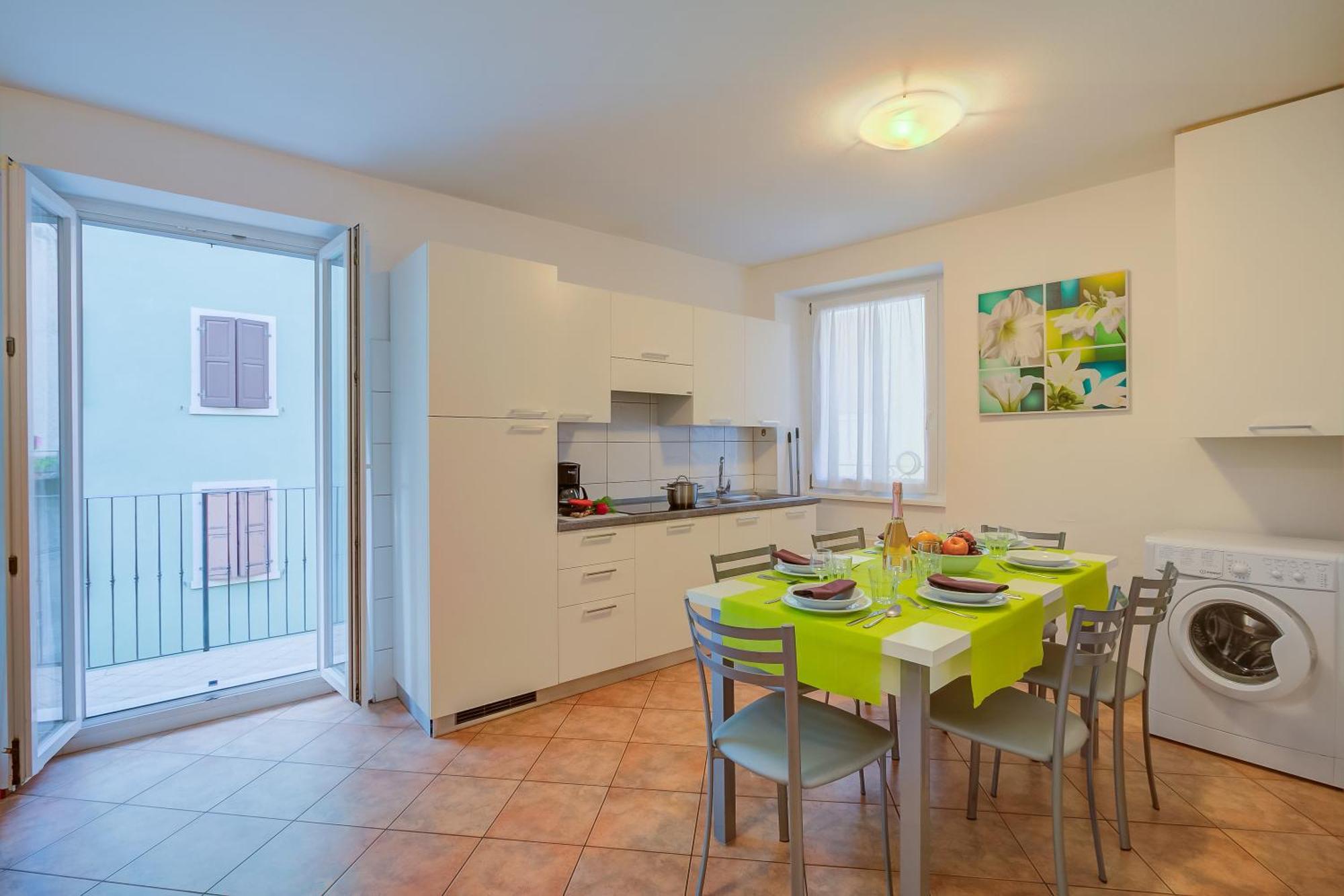 Casa Alpino - Happy Rentals Riva del Garda Eksteriør billede